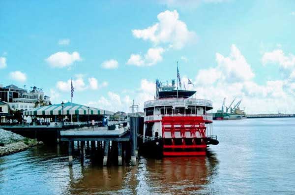 Steamboat Natchez Riverboat Cruise | New Orleans
