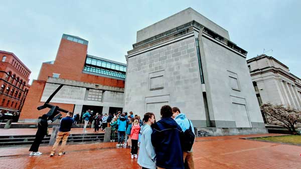 United States Holocaust Memorial Museum In Washington Dc