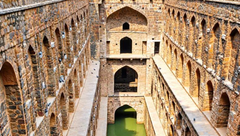 Agrasen Ki Baoli: Visiting Delhi’s Famous Stepwell Stepwell-In-Delhi