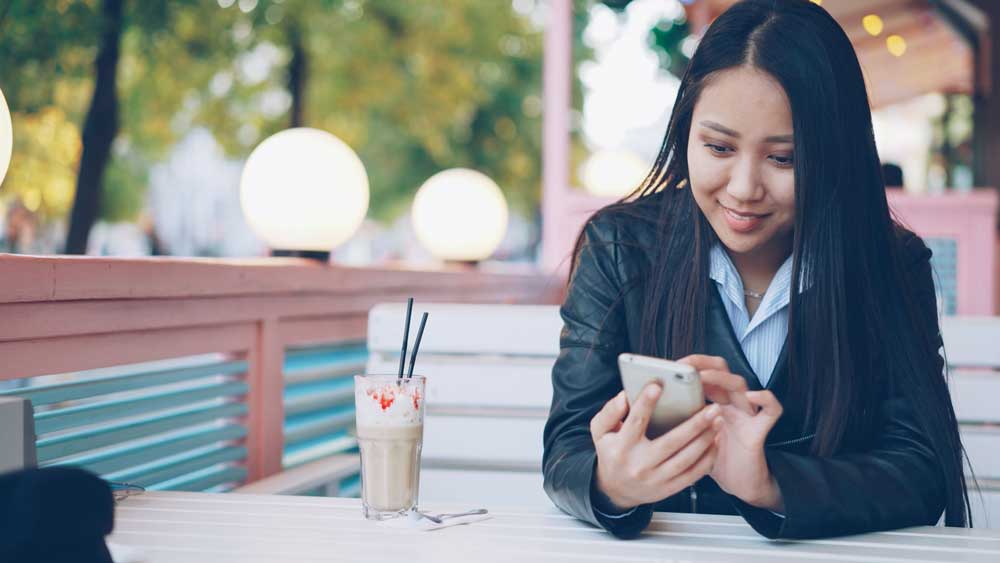 How To Get Internet In China: Sim, Esim &Amp; Vpn Guide (2026) Using A Physical Sim And Vpn For Internet Access While Traveling In Beijing, China