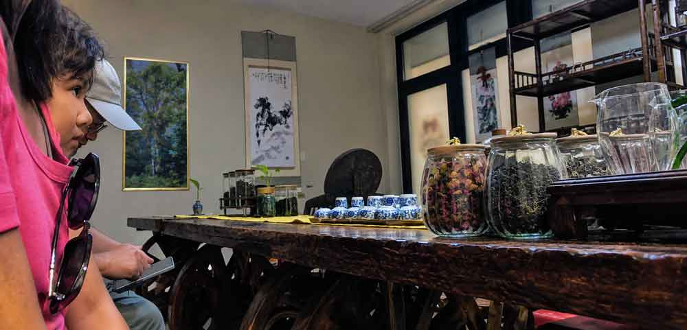 2 Day Great Wall Of China Itinerary: Jinshanling, Gubeikou &Amp; Mutianyu Tea Tasting Near Mutianyu