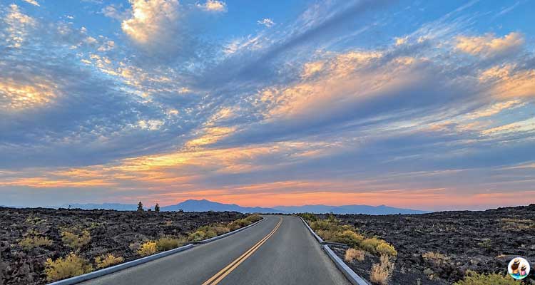 Craters Of The Moon National Monument: Things To Do And Visitor Guide Black Lava Fields And Volcanic Formations At Craters Of The Moon National Monument In Idaho.