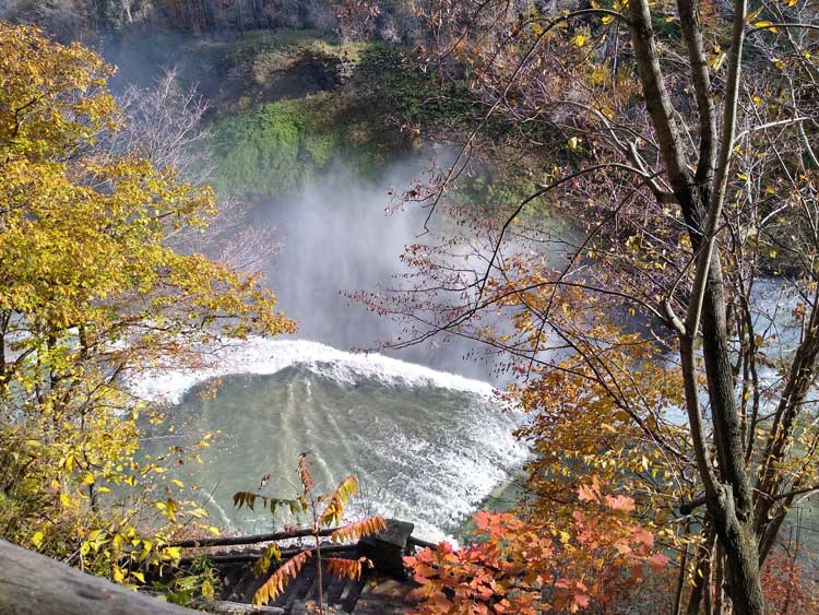 Letchworth State Park, New York: Waterfalls, Fall Colors &Amp; What To See Middle Falls At Letchworth State Park With Mist Rising, Framed By Yellow And Orange Leaves